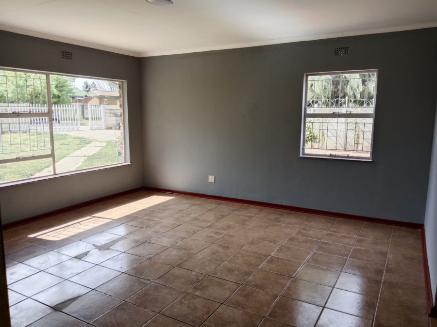 To Let 3 Bedroom Property for Rent in Riebeeckstad Free State